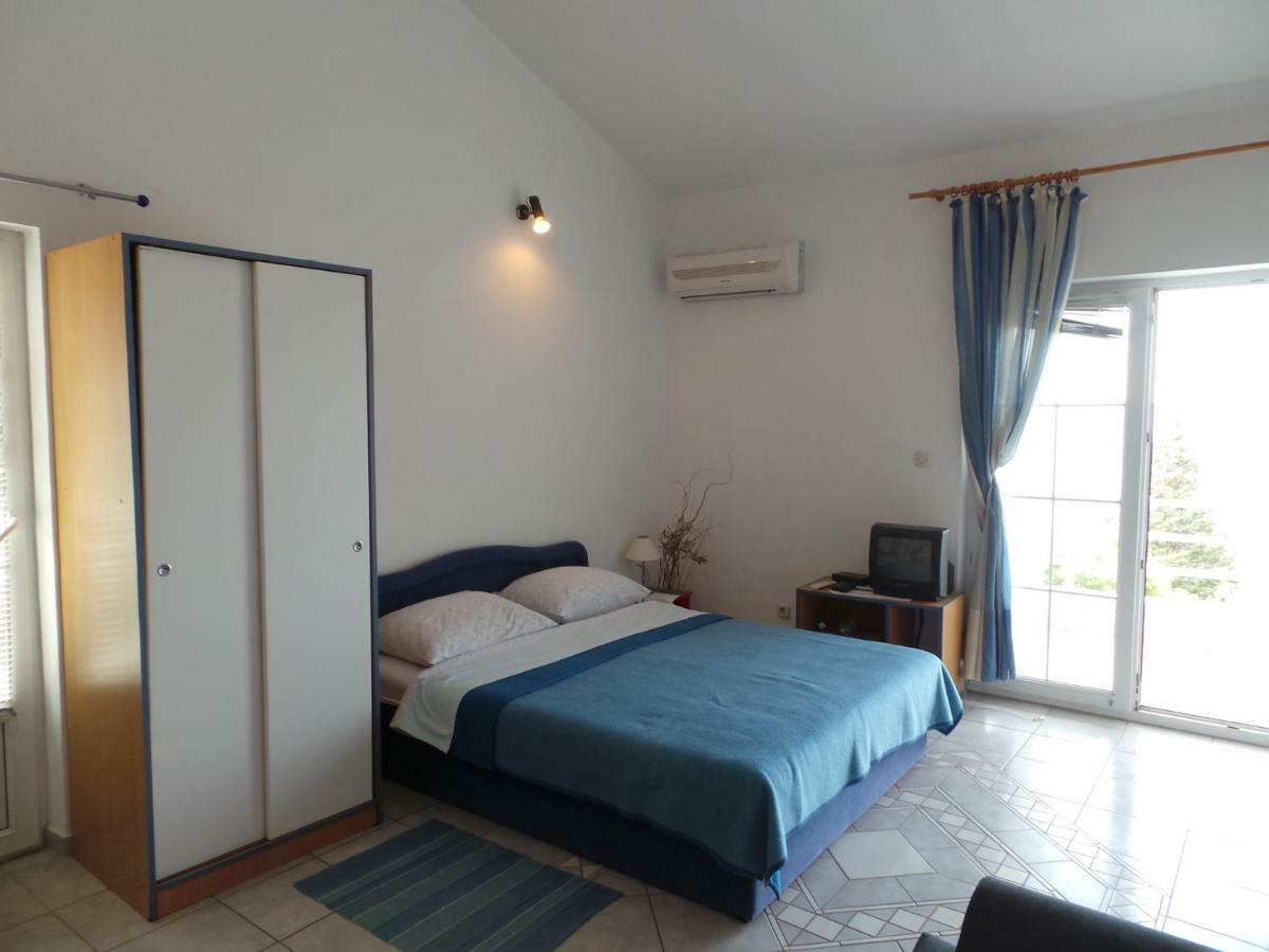 Apartmani Vjera Ribarica Buitenkant foto