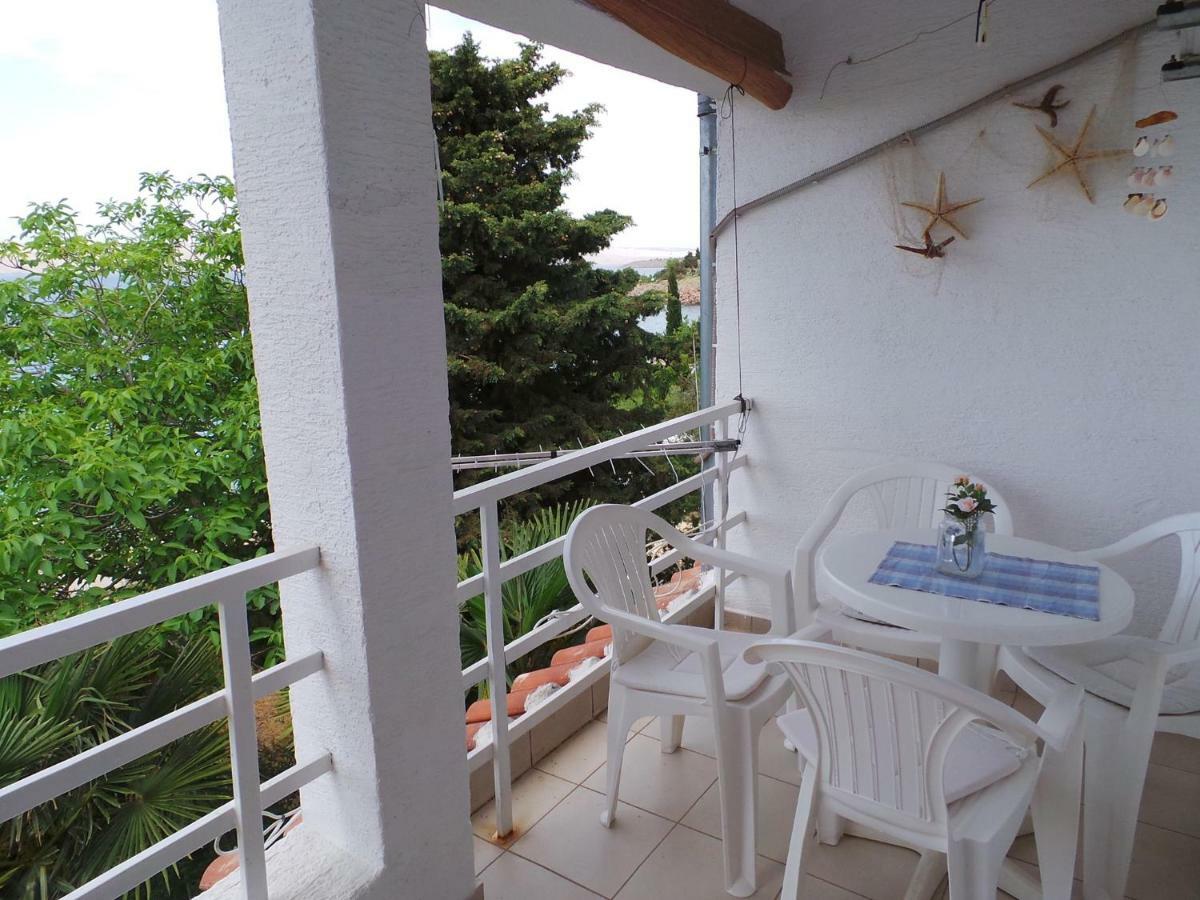 Apartmani Vjera Ribarica Buitenkant foto